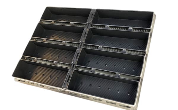 8 straps bread pan set